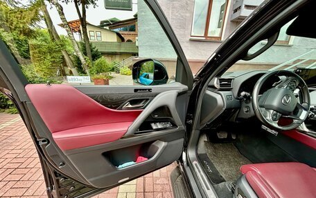 Lexus LX, 2024 год, 21 990 000 рублей, 3 фотография