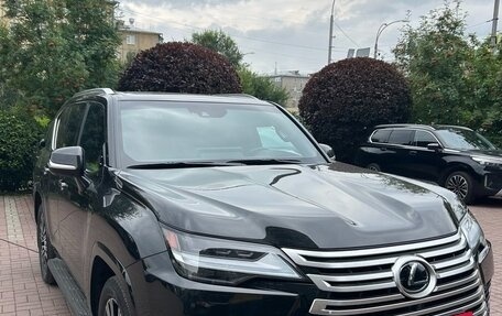 Lexus LX, 2024 год, 21 990 000 рублей, 10 фотография