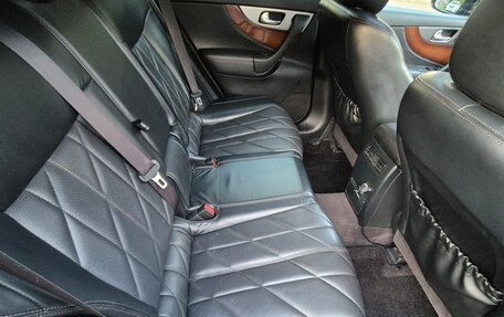 Infiniti QX70, 2013 год, 1 790 000 рублей, 14 фотография