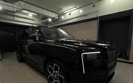 Rolls-Royce Cullinan, 2025 год, 79 000 000 рублей, 2 фотография