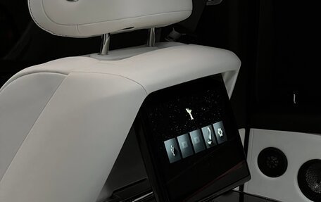 Rolls-Royce Cullinan, 2025 год, 79 000 000 рублей, 20 фотография