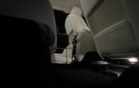 Rolls-Royce Cullinan, 2025 год, 79 000 000 рублей, 24 фотография