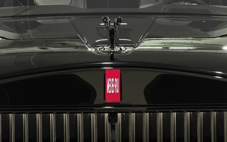 Rolls-Royce Cullinan, 2025 год, 79 000 000 рублей, 36 фотография