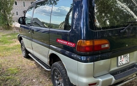 Mitsubishi Delica IV, 1996 год, 1 000 000 рублей, 5 фотография