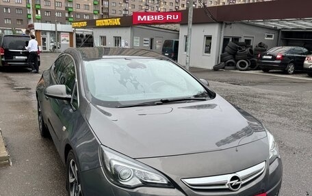 Opel Astra J, 2013 год, 900 000 рублей, 3 фотография
