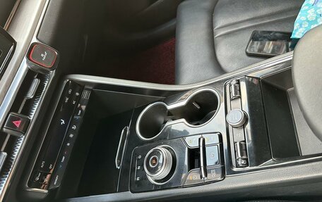 KIA K5, 2020 год, 2 050 000 рублей, 23 фотография