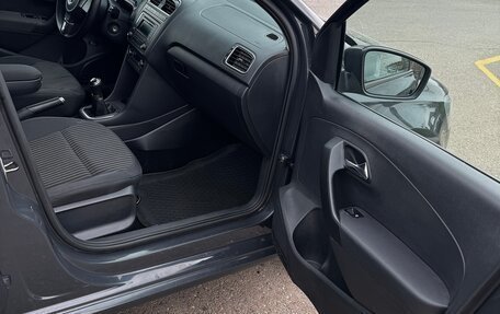 Volkswagen Polo VI (EU Market), 2013 год, 750 000 рублей, 17 фотография