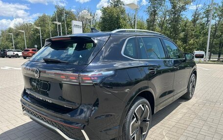 Volkswagen Tiguan, 2024 год, 4 880 000 рублей, 4 фотография
