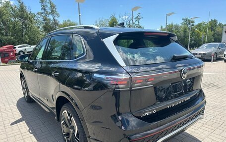 Volkswagen Tiguan, 2024 год, 4 880 000 рублей, 9 фотография