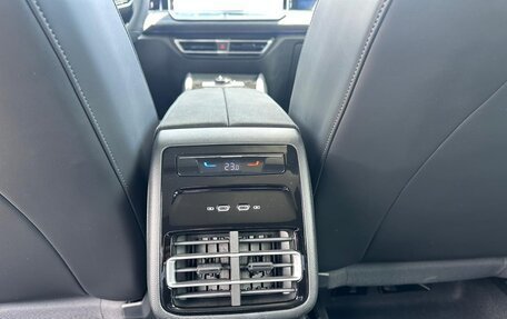 Volkswagen Tiguan, 2024 год, 4 880 000 рублей, 11 фотография