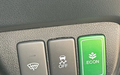 Honda Fit III, 2012 год, 850 000 рублей, 10 фотография