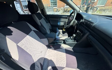 Audi A4, 1997 год, 390 000 рублей, 18 фотография