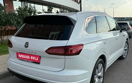 Volkswagen Touareg III, 2018 год, 4 500 000 рублей, 4 фотография