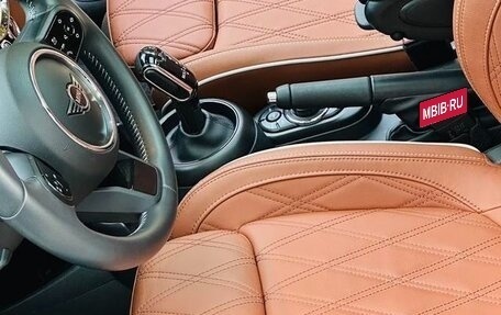 MINI Hatch, 2022 год, 1 990 000 рублей, 17 фотография
