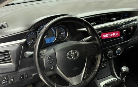 Toyota Corolla, 2013 год, 1 299 000 рублей, 10 фотография