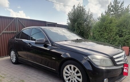 Mercedes-Benz C-Класс, 2008 год, 1 200 000 рублей, 1 фотография