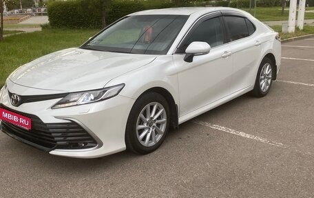 Toyota Camry, 2021 год, 3 150 000 рублей, 3 фотография