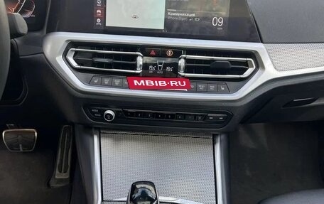 BMW 3 серия, 2019 год, 18 фотография