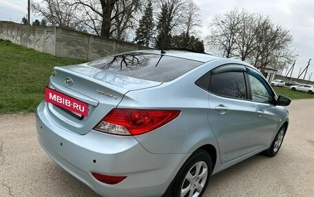 Hyundai Solaris II рестайлинг, 2011 год, 550 000 рублей, 9 фотография