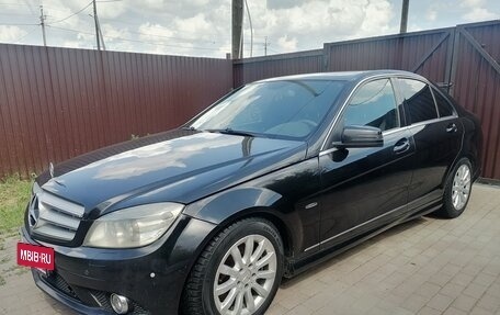 Mercedes-Benz C-Класс, 2008 год, 1 200 000 рублей, 6 фотография