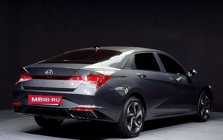 Hyundai Avante, 2021 год, 1 600 000 рублей, 4 фотография