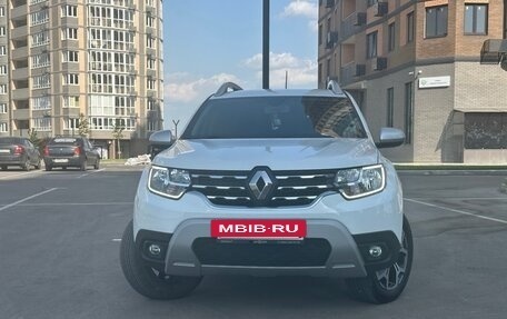 Renault Duster, 2022 год, 2 250 000 рублей, 2 фотография