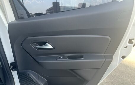 Renault Duster, 2022 год, 2 250 000 рублей, 17 фотография