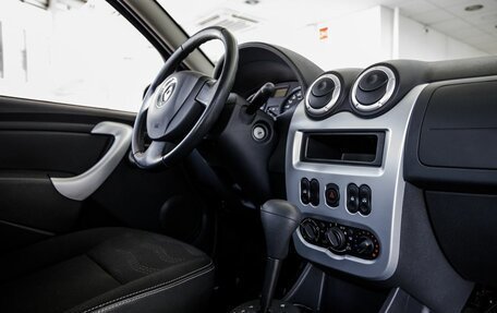 Renault Sandero I, 2012 год, 978 000 рублей, 16 фотография