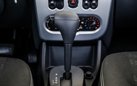 Renault Sandero I, 2012 год, 978 000 рублей, 25 фотография