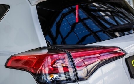 Toyota RAV4, 2015 год, 2 068 000 рублей, 11 фотография