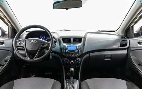 Hyundai Solaris II рестайлинг, 2013 год, 798 000 рублей, 13 фотография