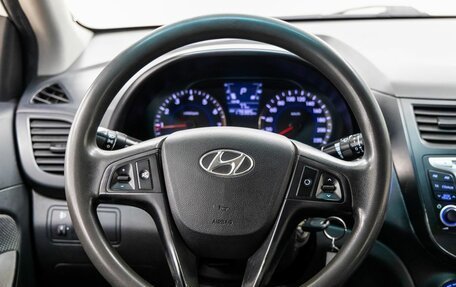 Hyundai Solaris II рестайлинг, 2013 год, 798 000 рублей, 16 фотография