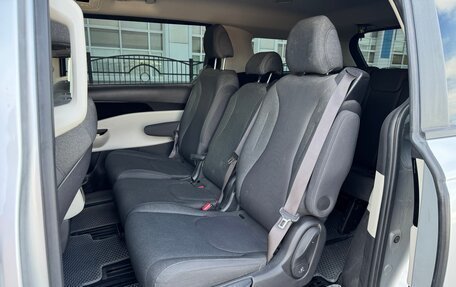 KIA Carnival, 2021 год, 3 330 000 рублей, 17 фотография
