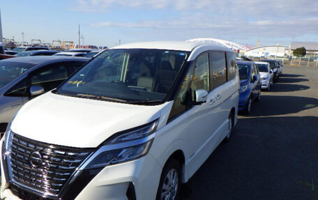 Nissan Serena IV, 2019 год, 2 600 000 рублей, 4 фотография