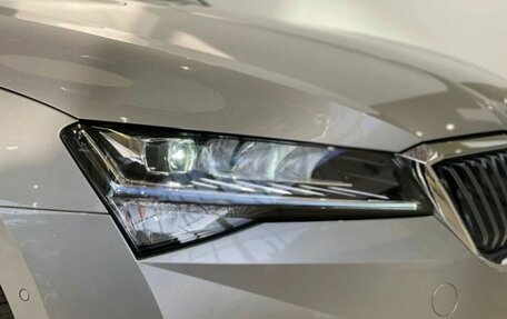Skoda Superb III рестайлинг, 2025 год, 3 890 000 рублей, 6 фотография