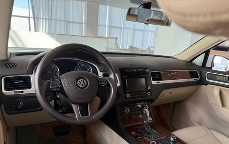 Volkswagen Touareg III, 2012 год, 2 020 000 рублей, 20 фотография