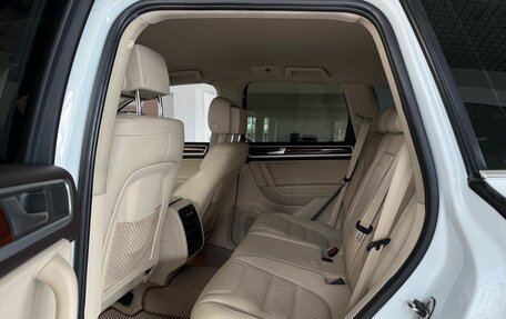 Volkswagen Touareg III, 2012 год, 2 020 000 рублей, 19 фотография