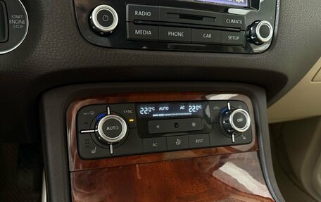 Volkswagen Touareg III, 2012 год, 2 020 000 рублей, 29 фотография