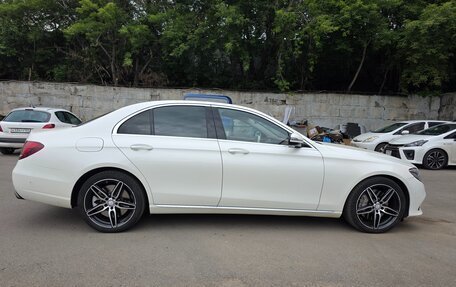 Mercedes-Benz E-Класс, 2016 год, 3 300 000 рублей, 6 фотография