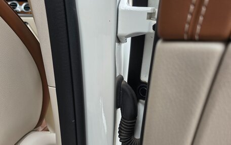 Mercedes-Benz E-Класс, 2016 год, 3 300 000 рублей, 29 фотография