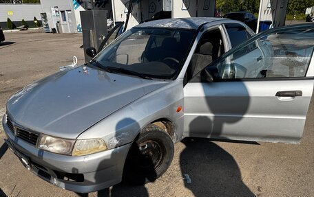 Mitsubishi Lancer VII, 2000 год, 140 000 рублей, 5 фотография