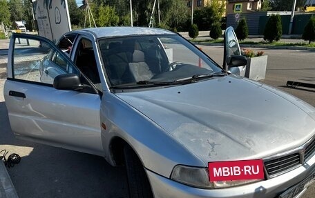 Mitsubishi Lancer VII, 2000 год, 140 000 рублей, 2 фотография