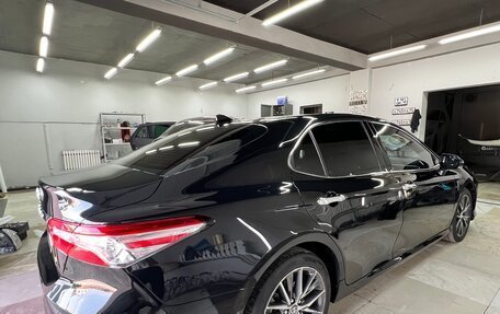 Toyota Camry, 2023 год, 3 200 000 рублей, 4 фотография