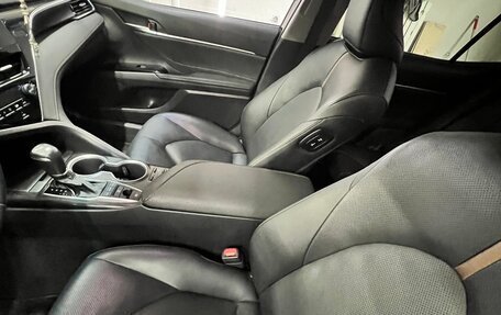 Toyota Camry, 2023 год, 3 200 000 рублей, 16 фотография