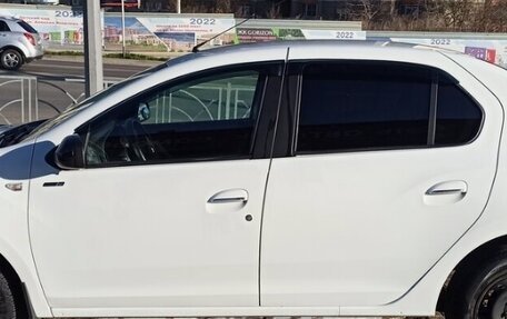 Renault Logan II, 2017 год, 680 000 рублей, 6 фотография