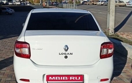 Renault Logan II, 2017 год, 680 000 рублей, 5 фотография