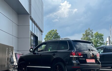 Volkswagen Touareg III, 2008 год, 1 099 000 рублей, 6 фотография