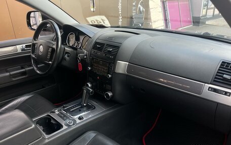Volkswagen Touareg III, 2008 год, 1 099 000 рублей, 9 фотография