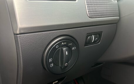 Volkswagen Touareg III, 2008 год, 1 099 000 рублей, 14 фотография