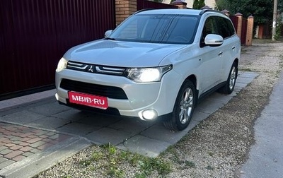 Mitsubishi Outlander III рестайлинг 3, 2013 год, 1 750 000 рублей, 1 фотография